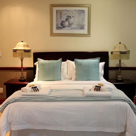 Prinshof Manor Guesthouse Pretoria-Noord Esterno foto