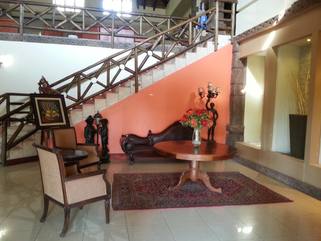 Prinshof Manor Guesthouse Pretoria-Noord Esterno foto